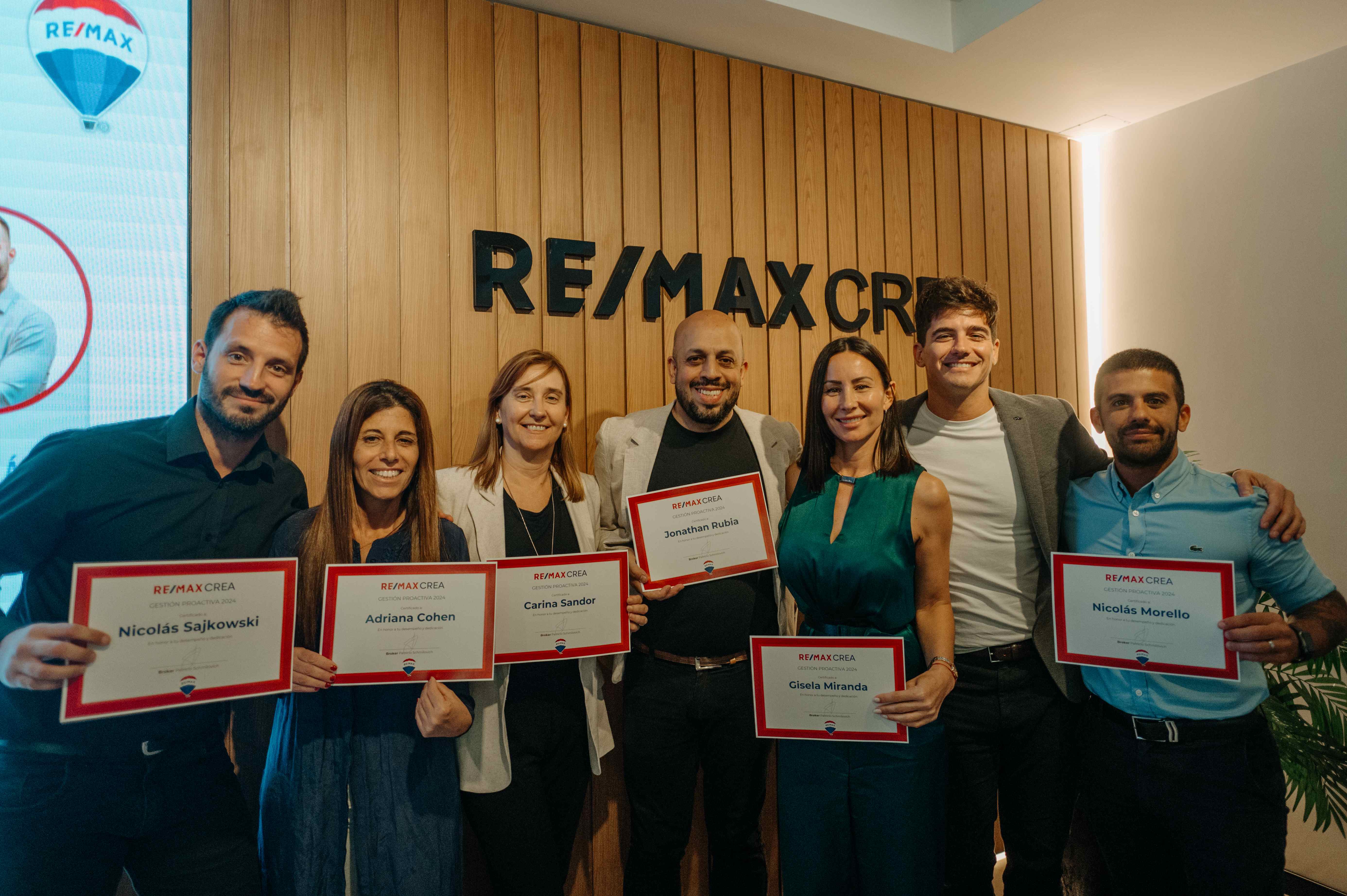 Agentes REMAX CREA